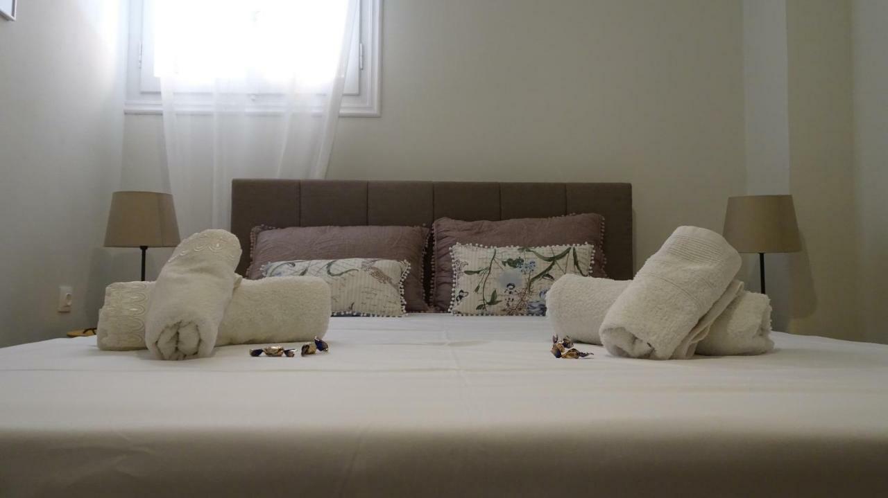 Elegant And Comfortable Apartment In The City Center Ermoúpoli Extérieur photo