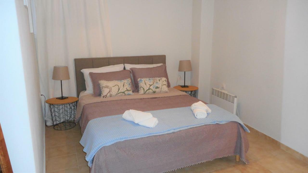 Elegant And Comfortable Apartment In The City Center Ermoúpoli Extérieur photo